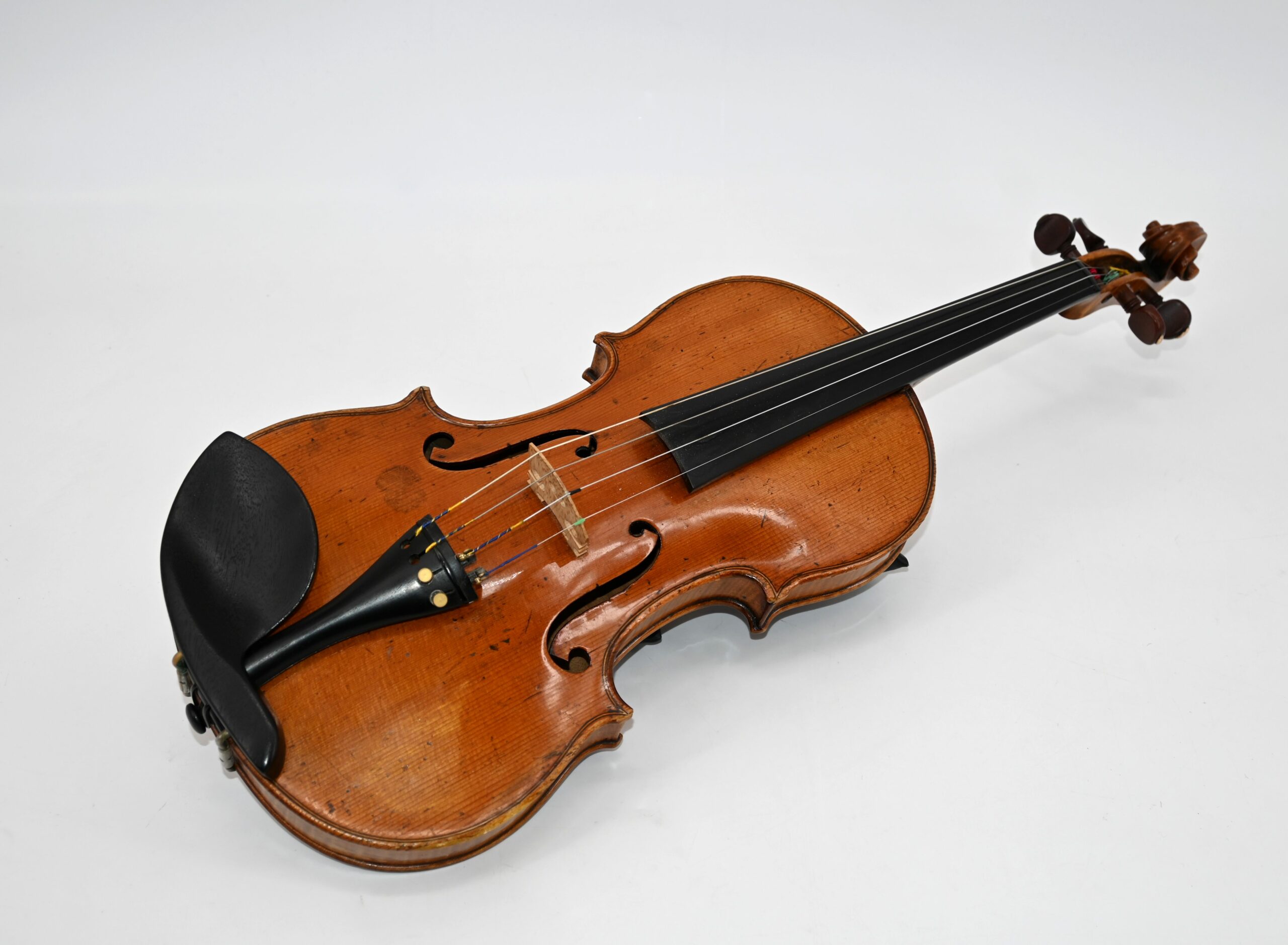 photo du lot 21/09/23 - Violon d'origine