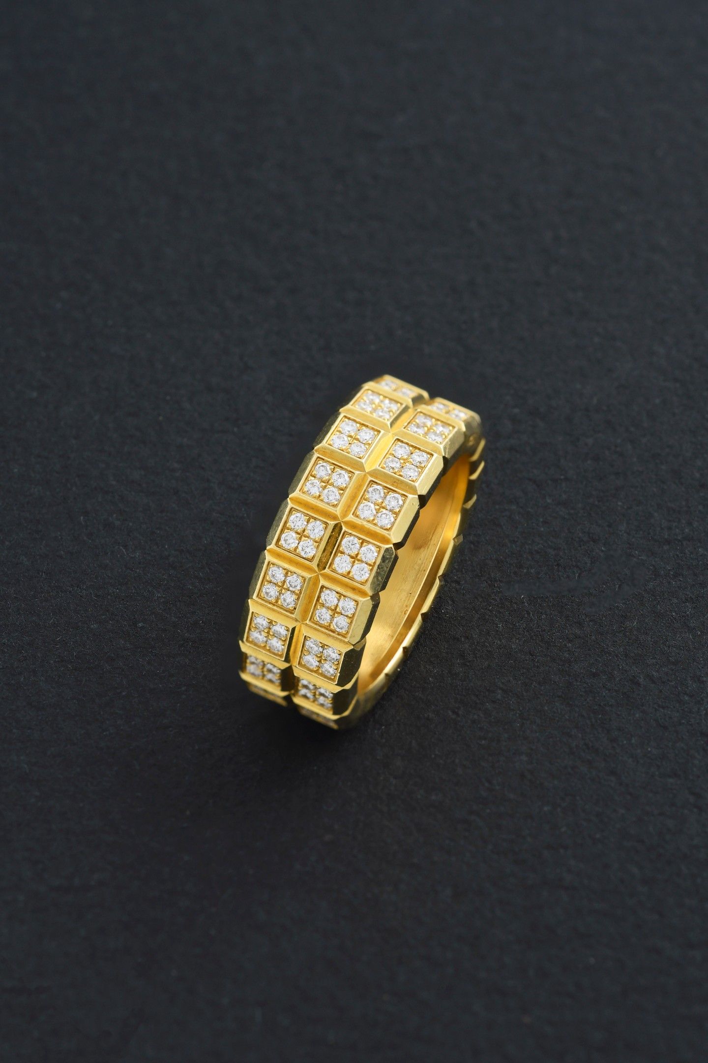 photo de 17/11/24 - CHOPARD Bague ICE CUB