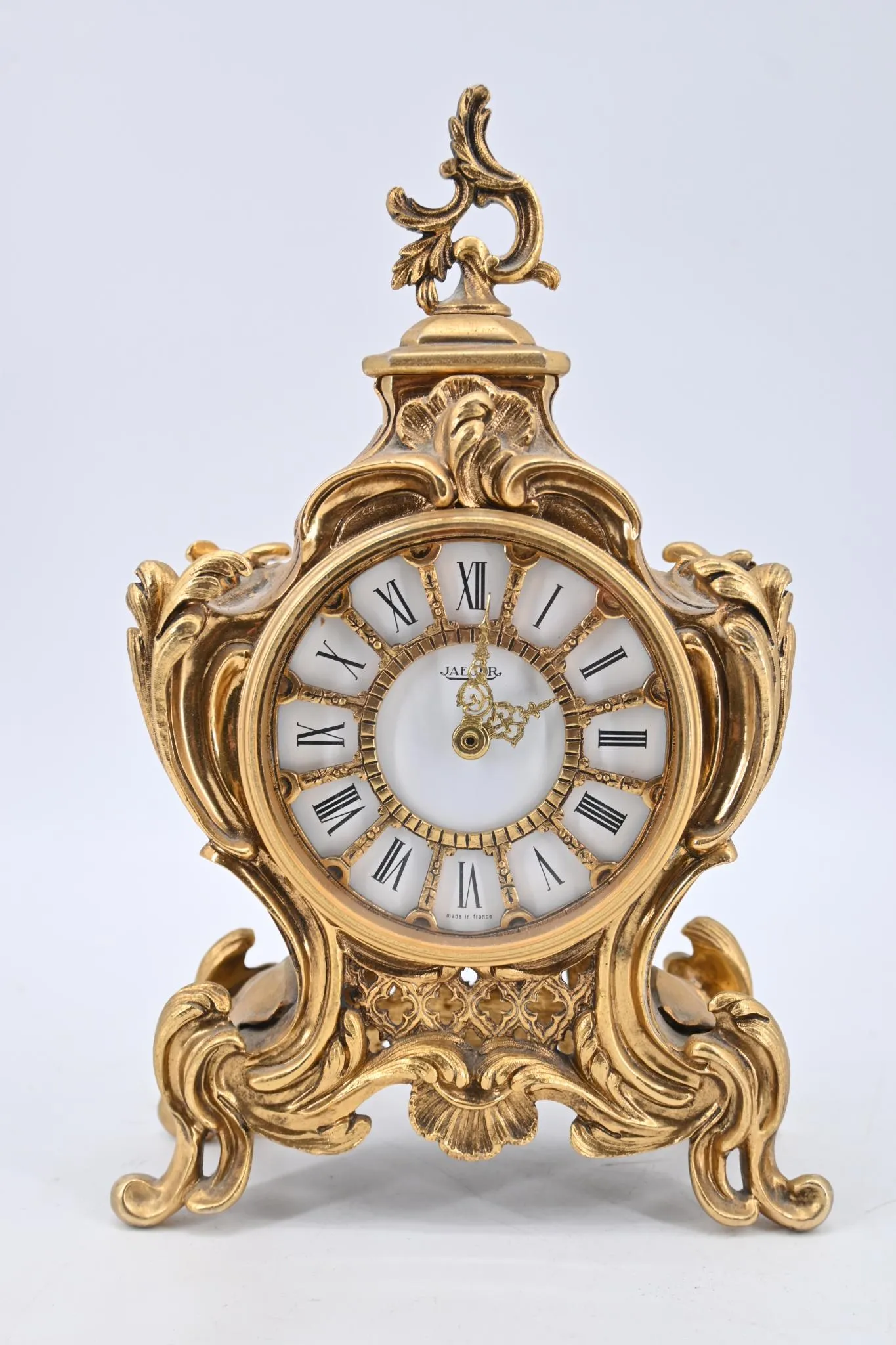 photo de Pendule en bronze - 28/05/2026